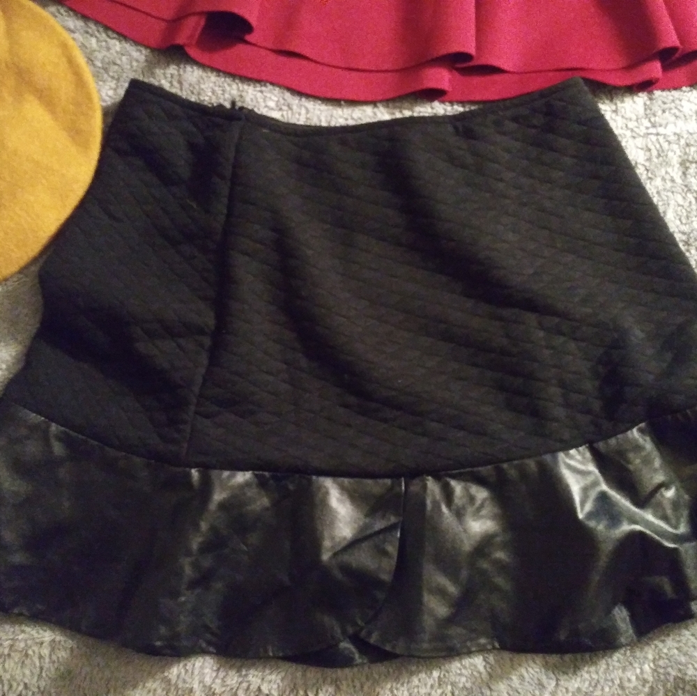 Skirt bundle - Picture 4 of 5